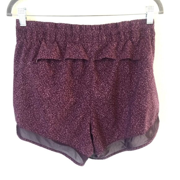 Athleta Mesh Racer Run Shorts 4” Size Medium - NEW - Picture 7 of 7